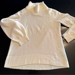 Peter Millar Cream Sweater Sz small cashmere blend